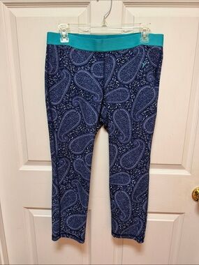 Old Navy Active Teal Waistband Purple Paisley Capri Leggings, Size LG